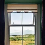 Castlehouse Alojamento de Acomodação e Pequeno-almoço 3*