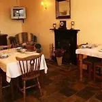 Castlehouse Alojamento de Acomodação e Pequeno-almoço Renvyle