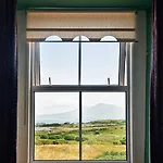 Alojamento de Acomodação e Pequeno-almoço Castlehouse
