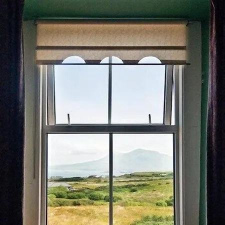 Castlehouse Bed and breakfast 3*