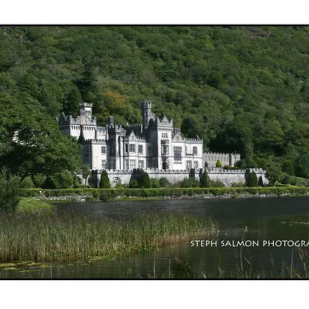 Alojamento de Acomodação e Pequeno-almoço Castlehouse Renvyle